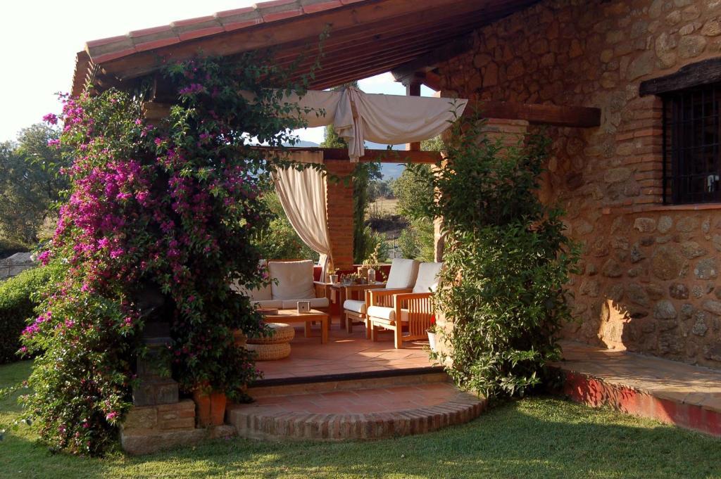 La Casona De Valfrio- Adults Only Pension Collado  Buitenkant foto
